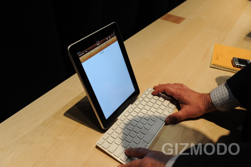 Illustration for article titled Apple iPad Hands On